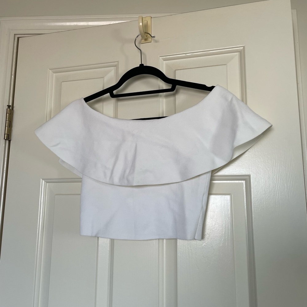 Babaton White Knit Off-The-Shoulder Crop Top